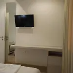 Deluxe Sea Vlorë