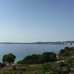 Deluxe Sea アパート *