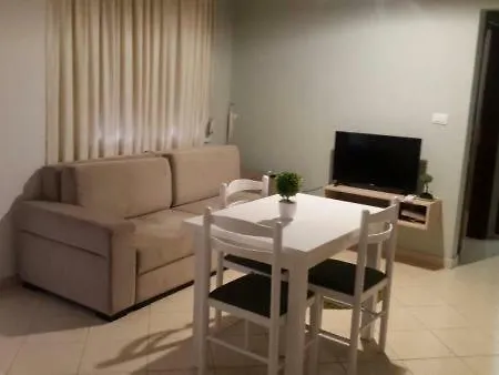 Deluxe Sea Apartment