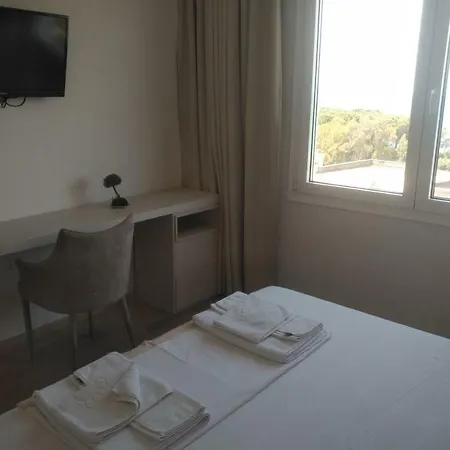Deluxe Sea * Vlore