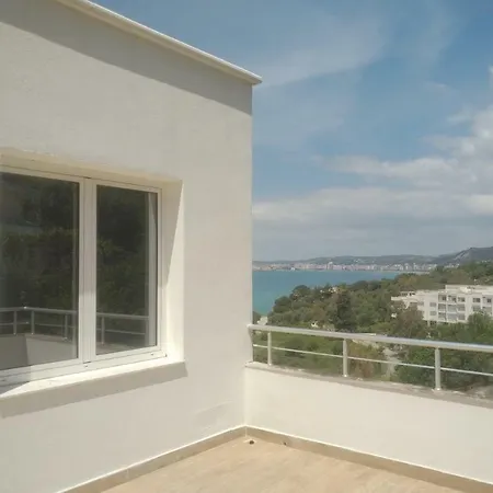 Deluxe Sea Vlore