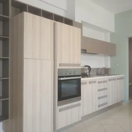 Deluxe Sea Apartment