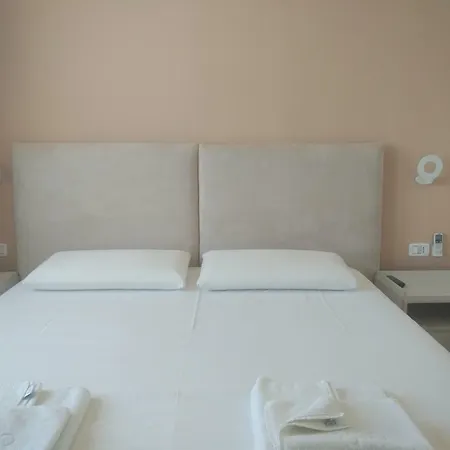 Deluxe Sea Apartment