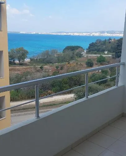 Deluxe Sea Apartment Vlorë